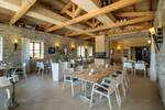 Prodaje se predivan Hotel i Restoran u malom turističkom mjestu.
Sastoji s... — fotografija 6