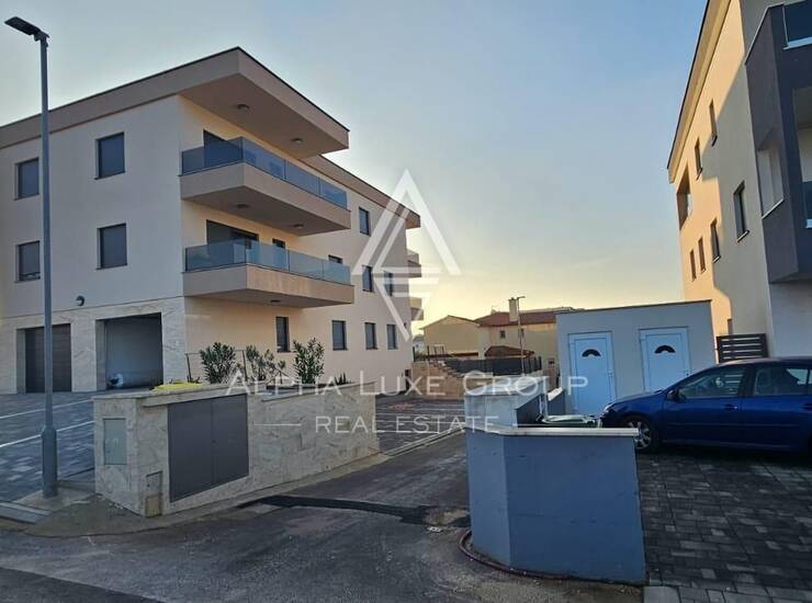 Istra, Banjole : Luksuzni stan s bazenom — fotografija 2