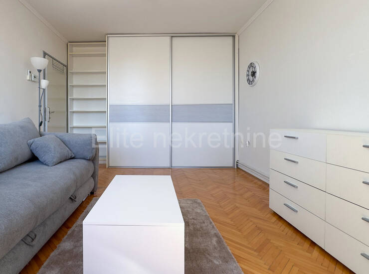 RIJEKA, CENTAR (BRAJDA)! Uređen 1S stan 36 m² na odličnoj lokaciji — fotografija 3