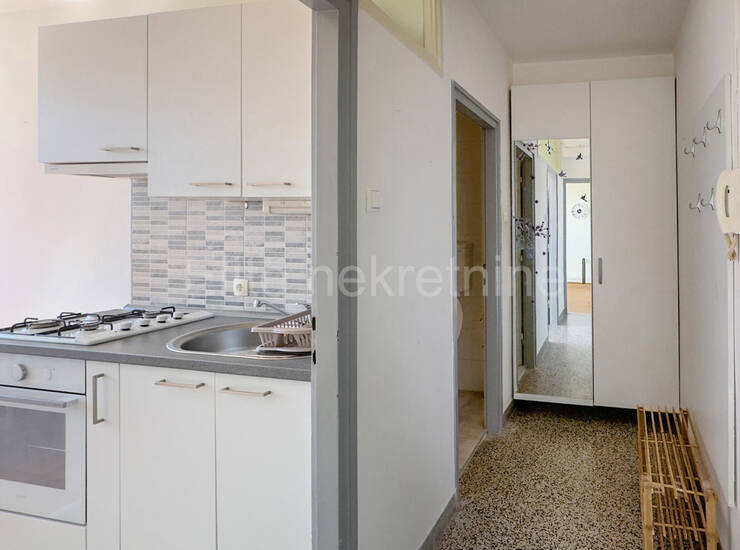 RIJEKA, CENTAR (BRAJDA)! Uređen 1S stan 36 m² na odličnoj lokaciji — fotografija 8