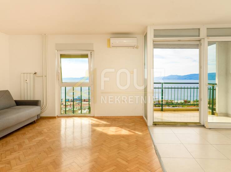 Rijeka, Turnić, 41.78m2, 1s+db, lođa - SAMO U NAŠOJ PONUDI! — fotografija 2
