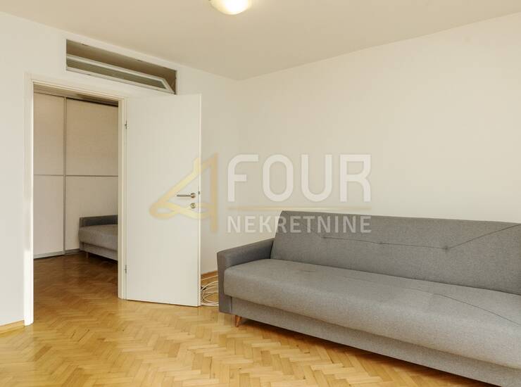 Rijeka, Turnić, 41.78m2, 1s+db, lođa - SAMO U NAŠOJ PONUDI! — fotografija 4