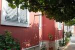 Prodajemo veliku kuću s 14 apartmana, u mirnoj ulici, u okruženju drugih ... — fotografija 4