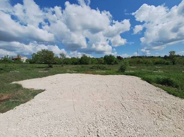 Na prodaju su tri građevinska zemljišta u mirnom naselju u općini Marča... — fotografija 3