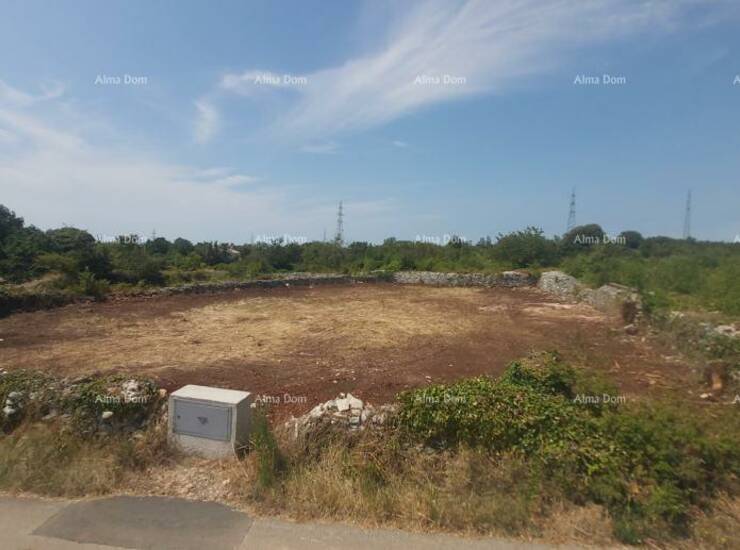 Građevinsko zemljište s dozvolom i projektom vile s bazenom – 760 m²

... — fotografija 7