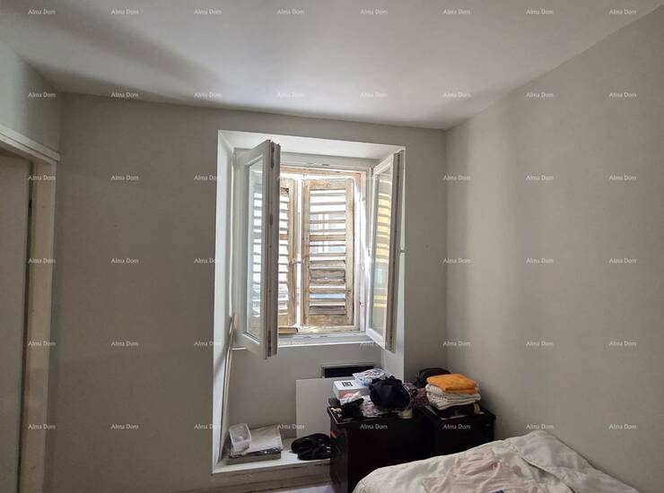 Na prodaju je  stan površine 34,5 m² smješten u samom centru Pule, na pr... — fotografija 10