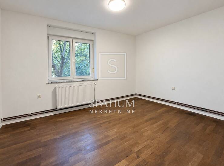 TURNIĆ, ADAPTIRAN TROSOBAN STAN — fotografija 4