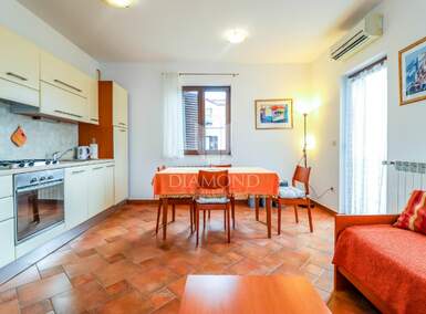Dvosoban stan, Rovinj 52m² - 285.000 € | SveHrNekretnine