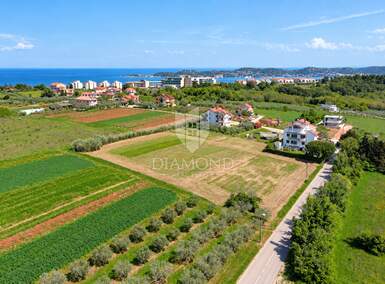 Zemljiste Savudrija, Umag 5.300m² - 2.000.000 € | SveHrNekretnine