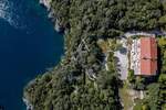 OPATIJA – Atraktivna investicija: Vila u prvom redu do mora s 6 apartmana