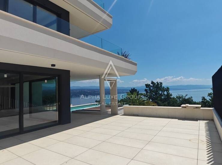 OPATIJA, CENTAR - Luksuzni stan s privatnim bazenom — fotografija 4