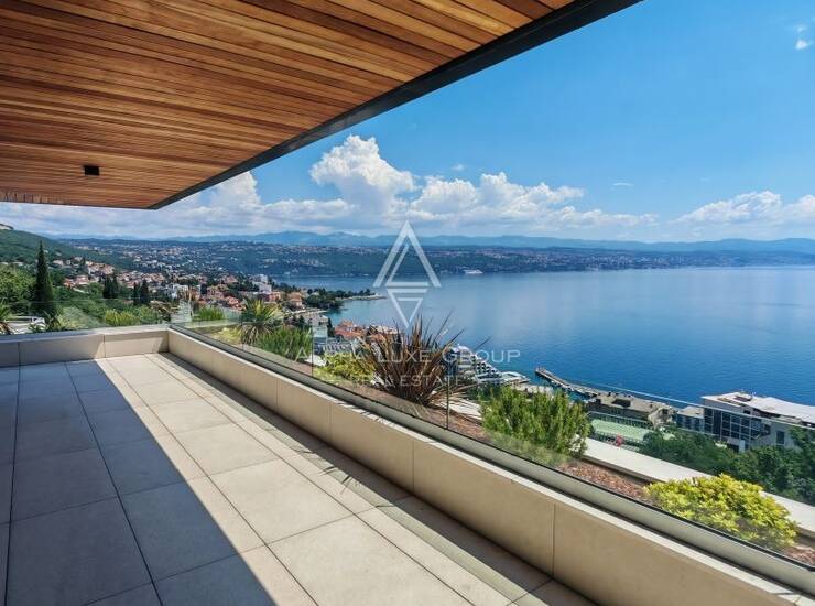 OPATIJA, CENTAR - Luksuzni stan sa privatnim bazenom — fotografija 4