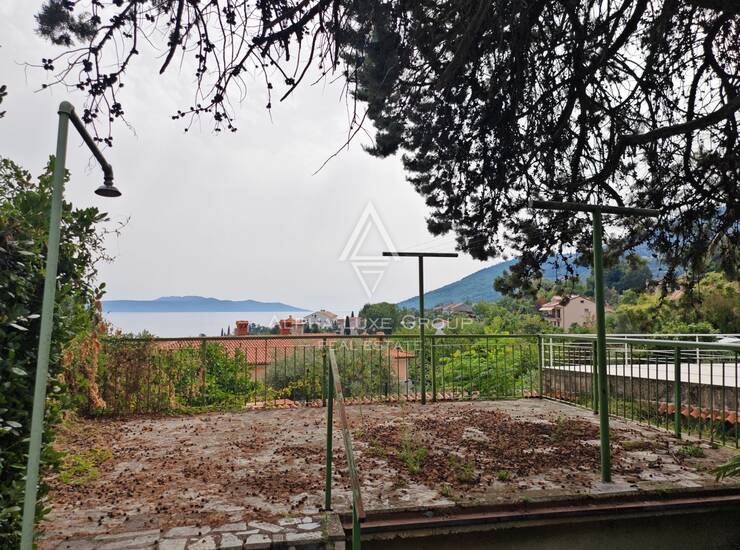 IKA, samostojeća kuća s pogledom na more  — fotografija 6