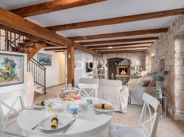Istra, Sveti Lovreč, kamena kuća, 106 m2, bazen — fotografija 4