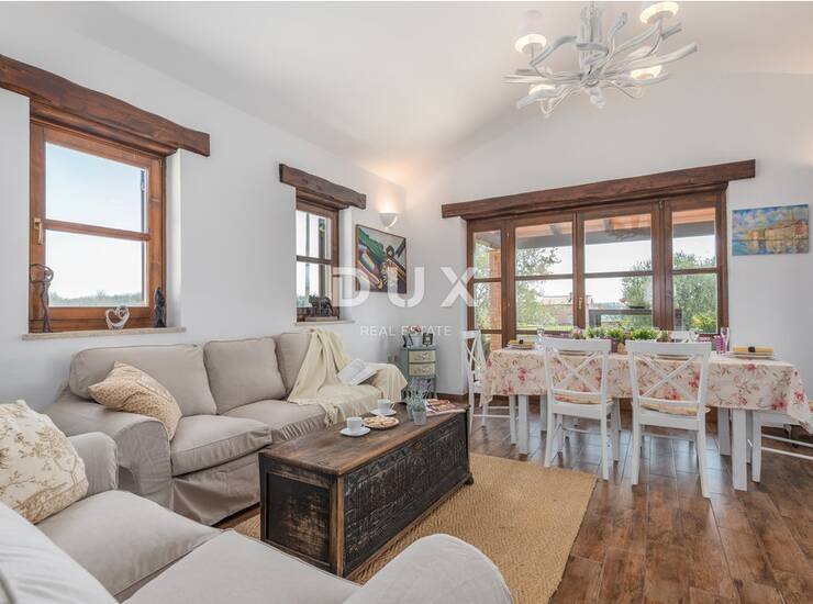 Istra, Sveti Lovreč, samostojeća kuća, 110 m2, bazen, okućnica — fotografija 4