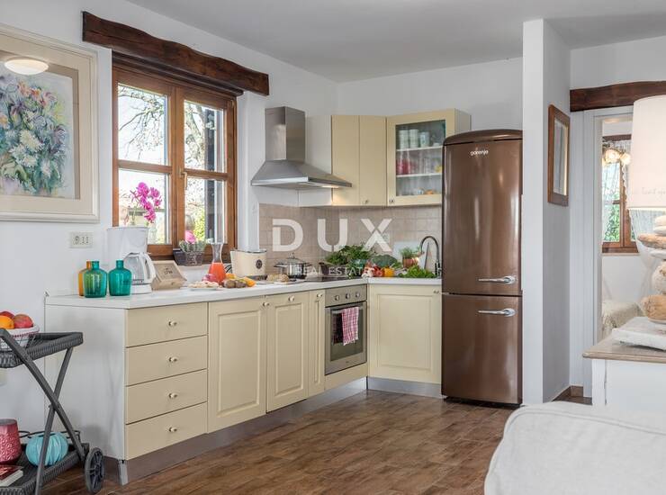 Istra, Sveti Lovreč, samostojeća kuća, 110 m2, bazen, okućnica — fotografija 6