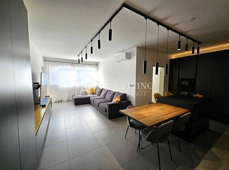 Istra, Umag - luksuzan trosobni stan od 100 m2 na odličnoj lokaciji — fotografija 4