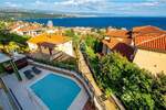 OPATIJA – Prostrana kuća s tri stana, bazenom i panoramskim pogledom na more — fotografija 5
