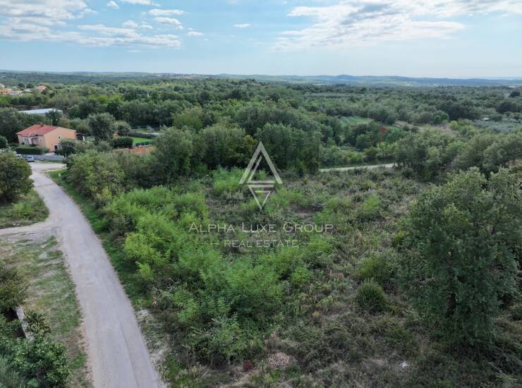 Istra, Sv. Lovreč: Građevinsko zemljište blizu Poreča — fotografija 6