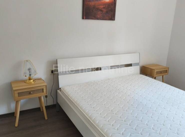 RIJEKA, PEĆINE! Lijepo uređen stan 50 m² blizu mora, jug-zapad — fotografija 4