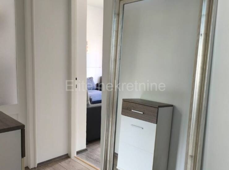 RIJEKA, PEĆINE! Lijepo uređen stan 50 m² blizu mora, jug-zapad — fotografija 5