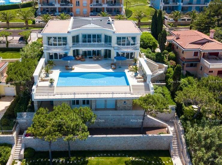 Luksuzna vila prvi red do mora ! 

Ova prekrasna vila od 1000 m2 nudi prekr... — fotografija 2