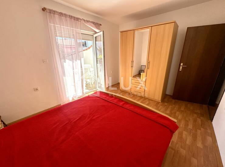 CRIKVENICA – 2S+DB, TERASA, PARKIRNO MJESTO I VLASTITI ULAZ — fotografija 6
