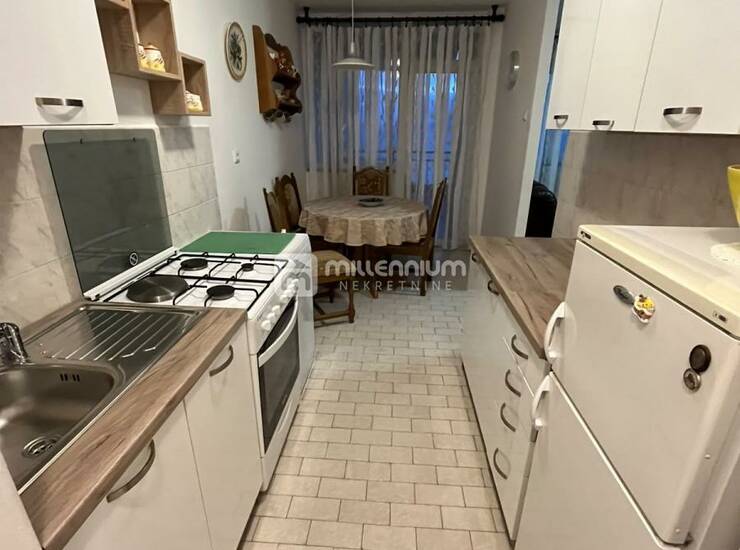 Rijeka, Donji Zamet, 66.20m2, 2s+db, lođa, pogled na more — fotografija 3