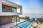 OPATIJA OKOLICA, MODERNA VILA 235m2 S BAZENOM I POGLEDOM