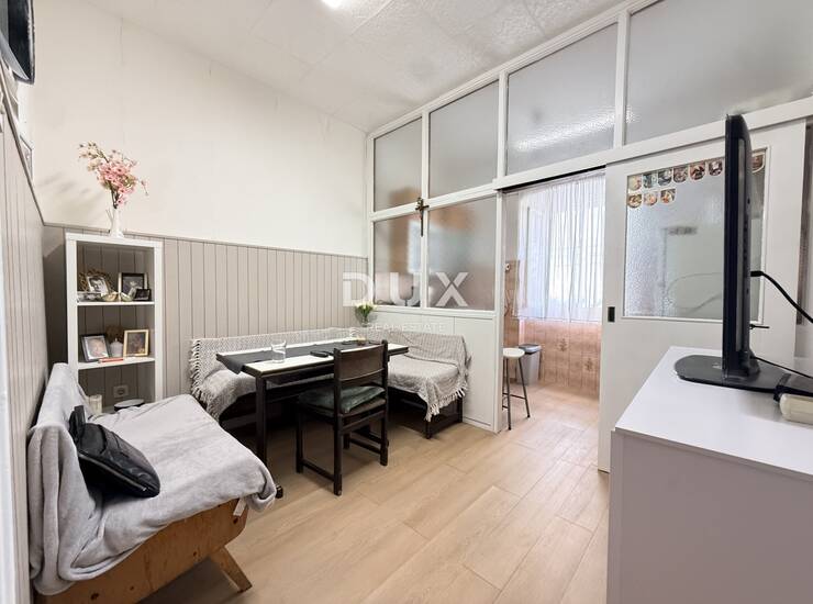 Rijeka, Centar, četverosobni stan, 95 m², super lokacija — fotografija 2