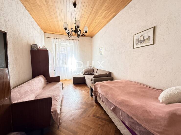 Rijeka, Centar, četverosobni stan, 95 m², super lokacija — fotografija 3