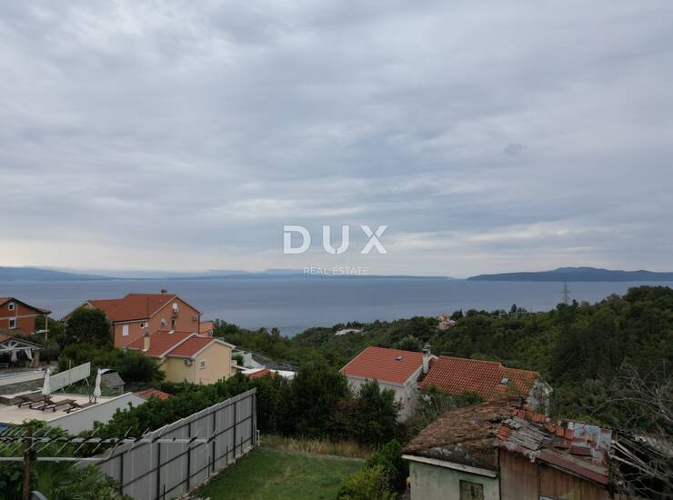 Opatija, Ičići, kuća, 200 m2, pomoći objekt, okoliš 800 m2
