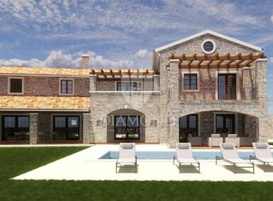 Kuća Ladrovići, Poreč 350m² - 450.000 € | SveHrNekretnine
