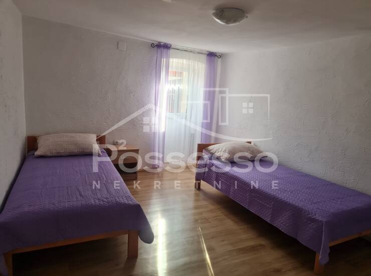 Kuća Prodaja Roč 115 m2 — fotografija 9