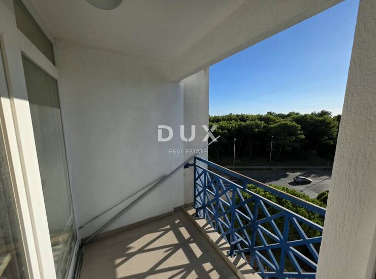 Stoja, 77m2, trosoban, loggia, pogled na more — fotografija 5