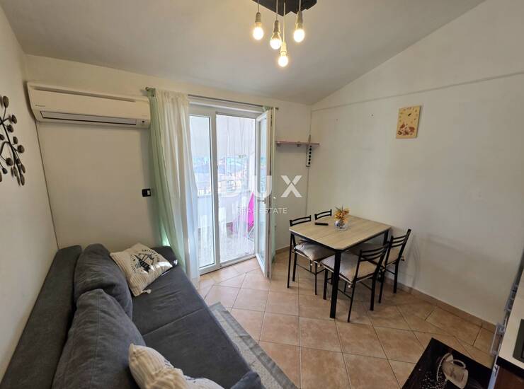 Istra, Nova Veruda, dvosoban stan, 32m2, loggia