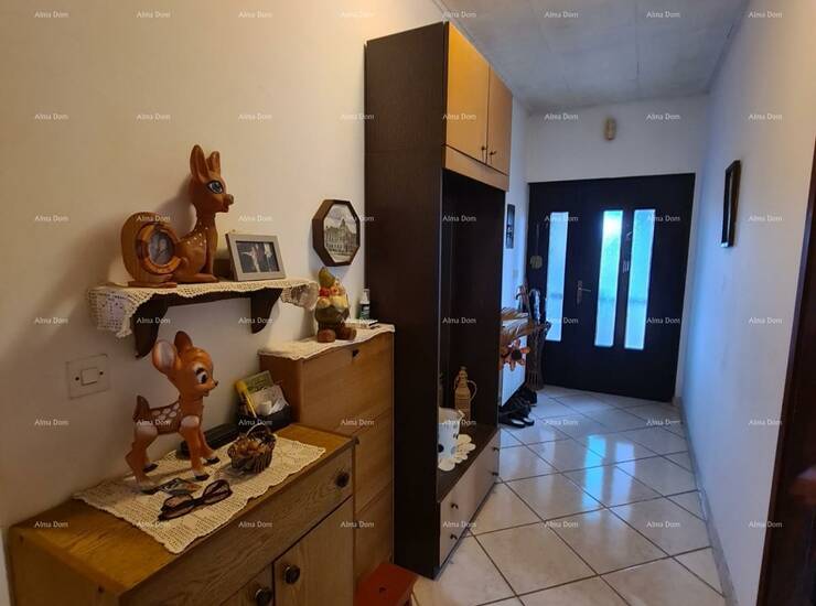 Prodajemo kuću, 300 m2, sa velikim dvorištem, Jadreški. 
Kuća se sastoj... — fotografija 3