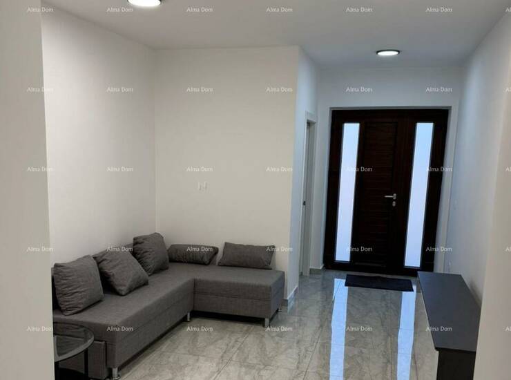 Na prodaju potpuno renovirana istarska kamena kuća u nizu, smještena na m... — fotografija 3