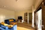 Prodajemo vilu na odličnoj lokaciji na velikoj uređenoj okućnici. 
Prize... — fotografija 7