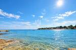Umag, okolica, stan s pogledom na more 30 koraka od plaže!  — fotografija 2