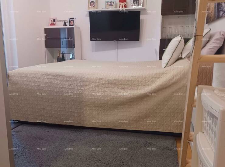 Prodaje se funkcionalan stan u mirnom dijelu Medulina

Prodaje se uredno od... — fotografija 5