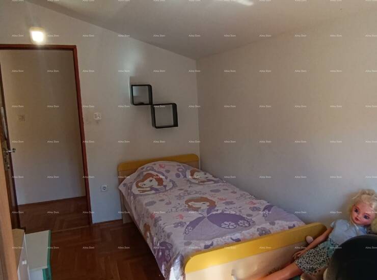 Prodaje se stan u Puli površine 80 m², smješten u kući na dvije etaže.... — fotografija 10
