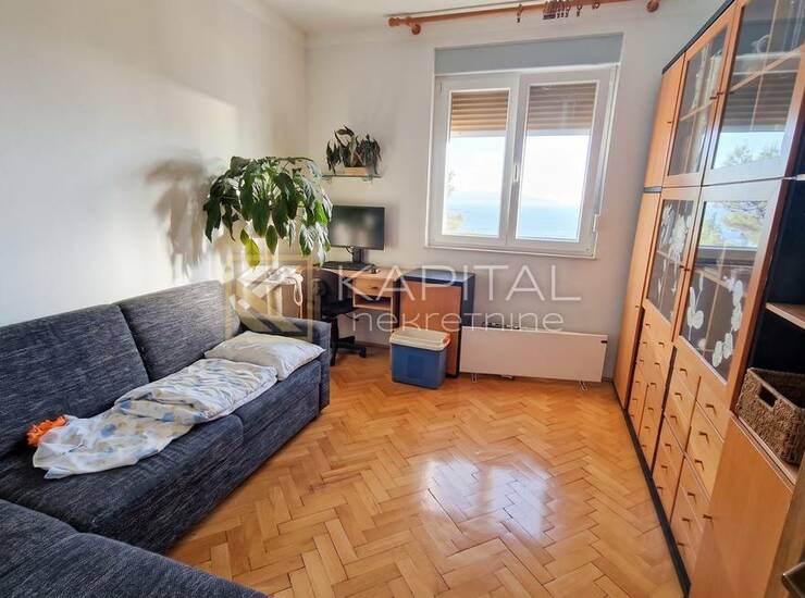 Donja Drenova - trosoban stan na 1.katu — fotografija 6