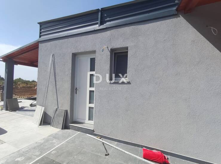 Istra, Peroj, kuća, 88 m2, 3 stambene jedinice, 150m od mora — fotografija 4