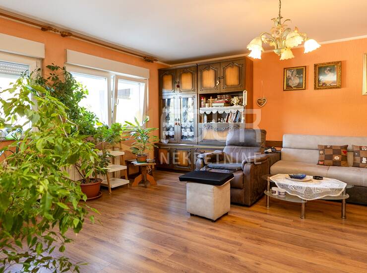 Rijeka, Škurinje, 75.71m2, 3s+db, lođa
