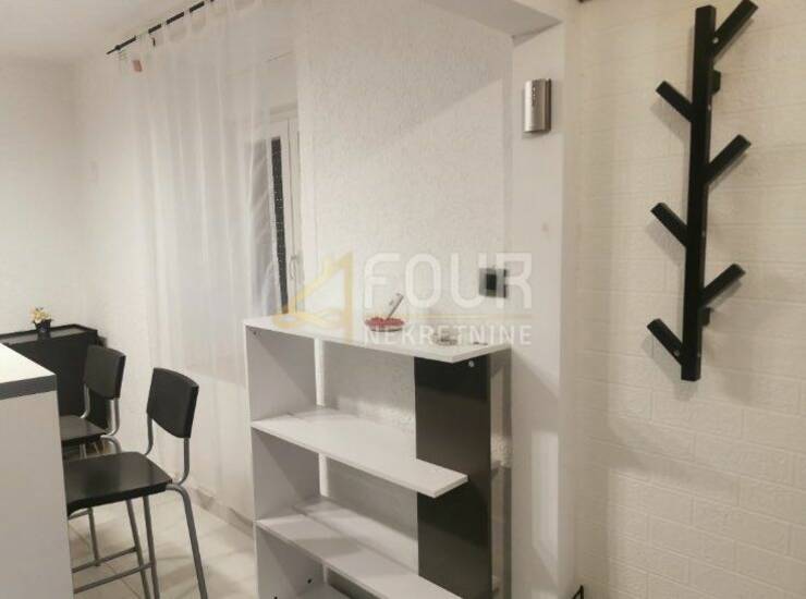 Rijeka, Donji Zamet, 110m2, dvoetažni 3s+db, balkon — fotografija 4