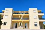 VODICE, NOVOGRADNJA, ODLIČAN 2S+DB S VRTOM — fotografija 2