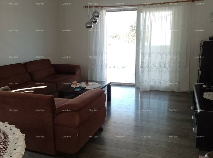 U ponudi je atraktivna samostojeća kuća površine 150 m², smještena u m... — fotografija 10