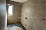 U ponudi je stan površine 58 m² smješten u manjoj stambenoj zgradi na Ve... — fotografija 5