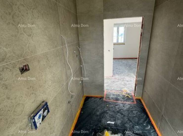 U ponudi je stan površine 58 m² smješten u manjoj stambenoj zgradi na Ve... — fotografija 6
